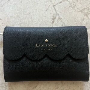 Kate spade black scalloped leather wallet